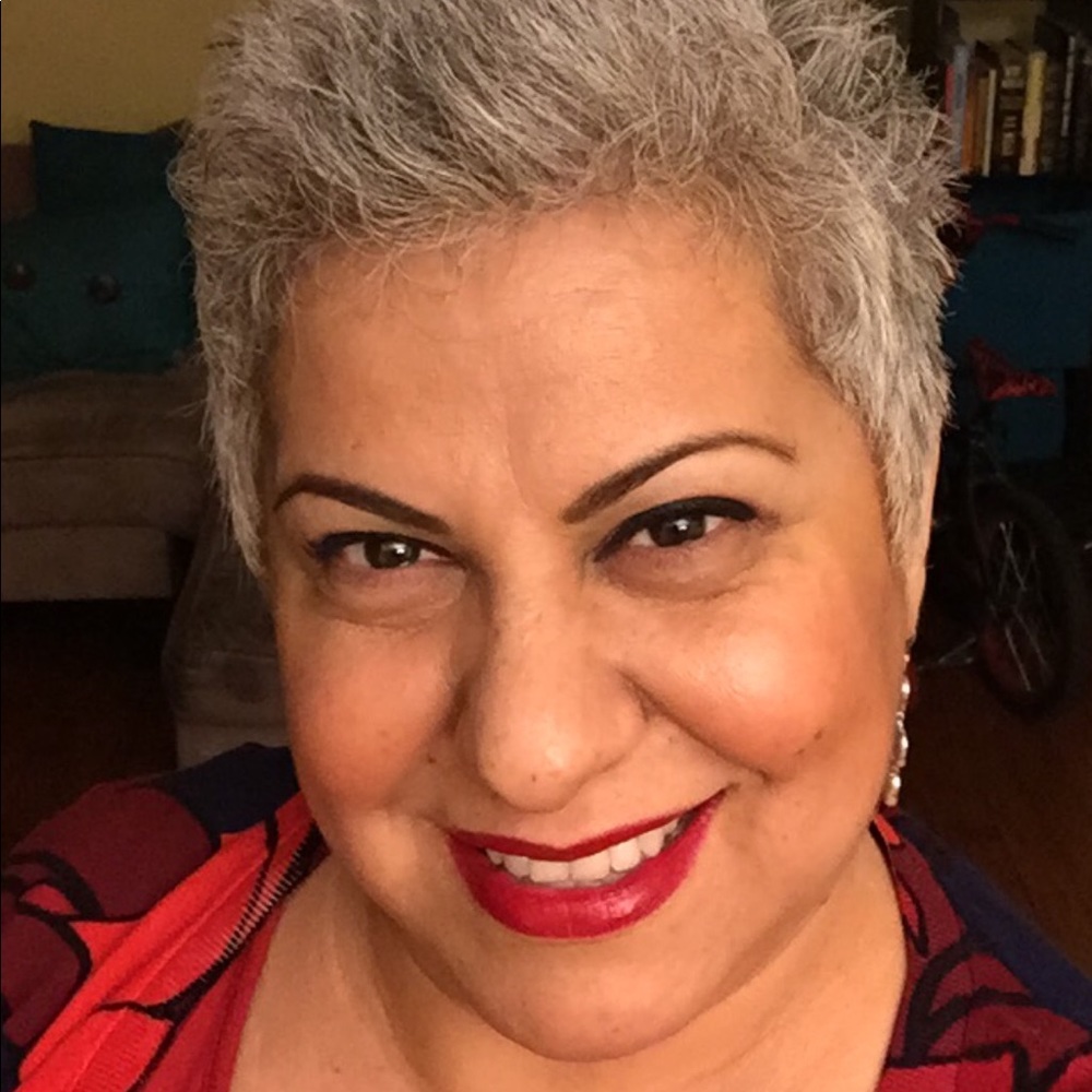 Meet your Posher, Yolanda